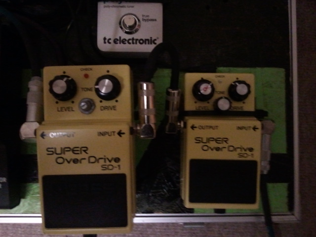 SD-1 vs ANALOG.MAN mod. SD-1 vs PD-01_a0208742_1342237.jpg